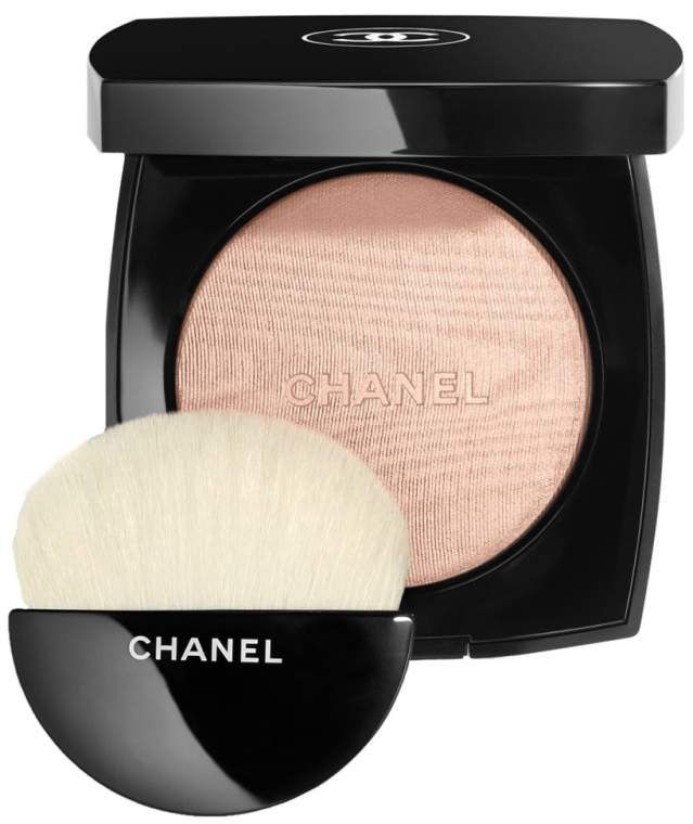 Chanel Poudre Lumiere Highlighting Powder